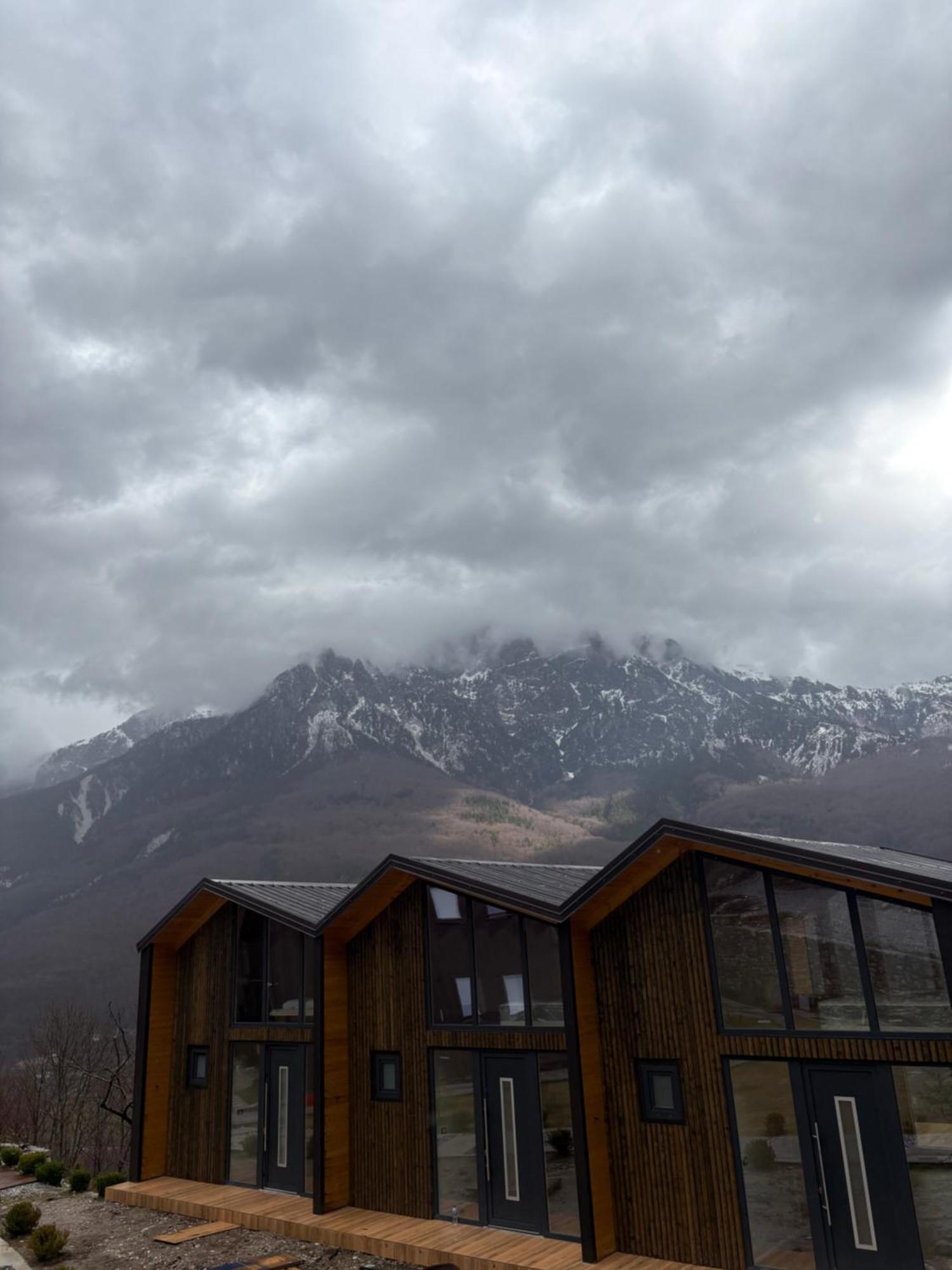 Vidis Chalet Boutique Hotel Theth Luaran gambar